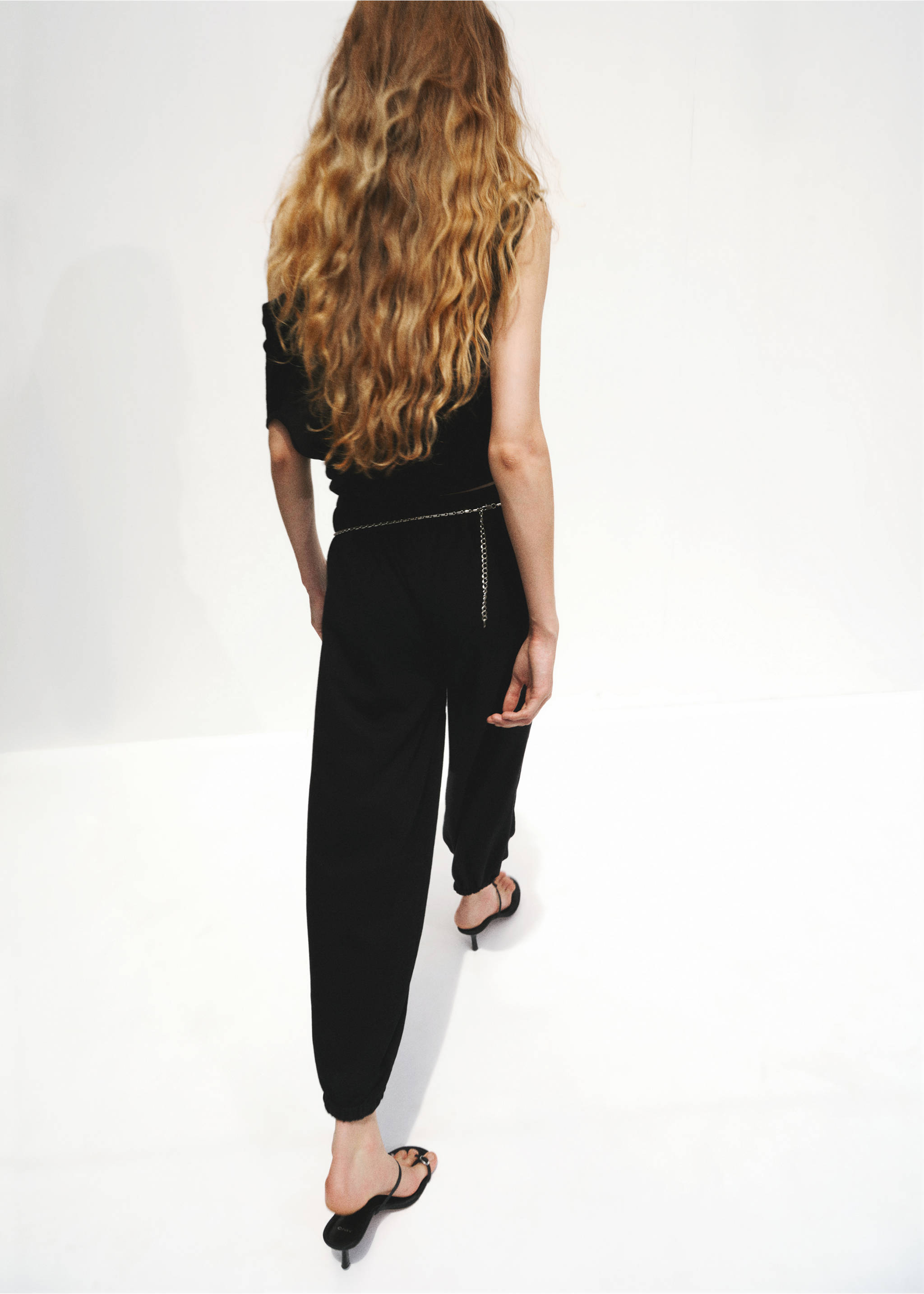 Mid-rise harem pants - Reverse of the article, Black. Ref: 37071390-00.