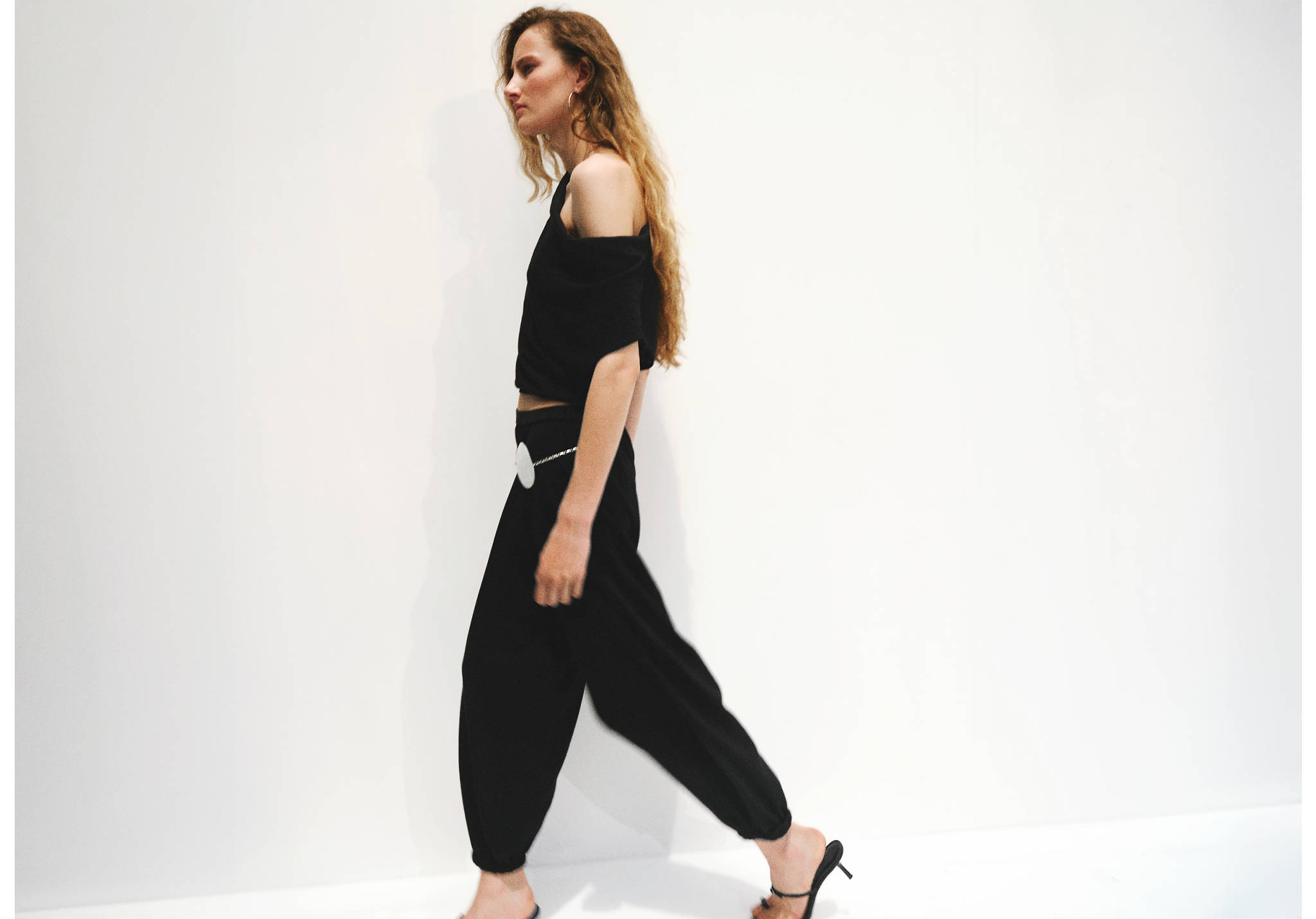 Pantalon bouffant taille mi-haute - Plan panoramique