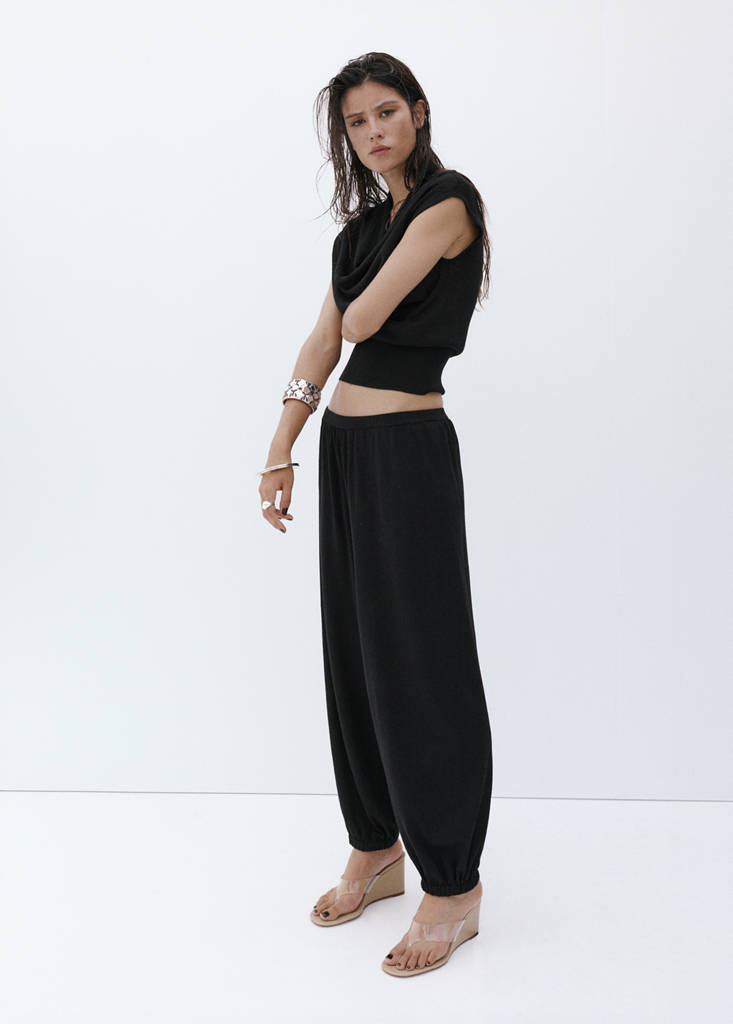Mid-rise harem pants — Black
