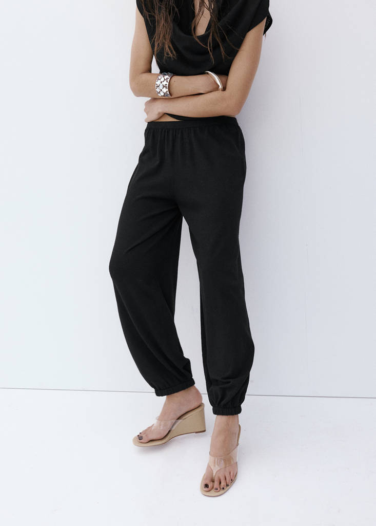 Mid-rise harem pants — Black
