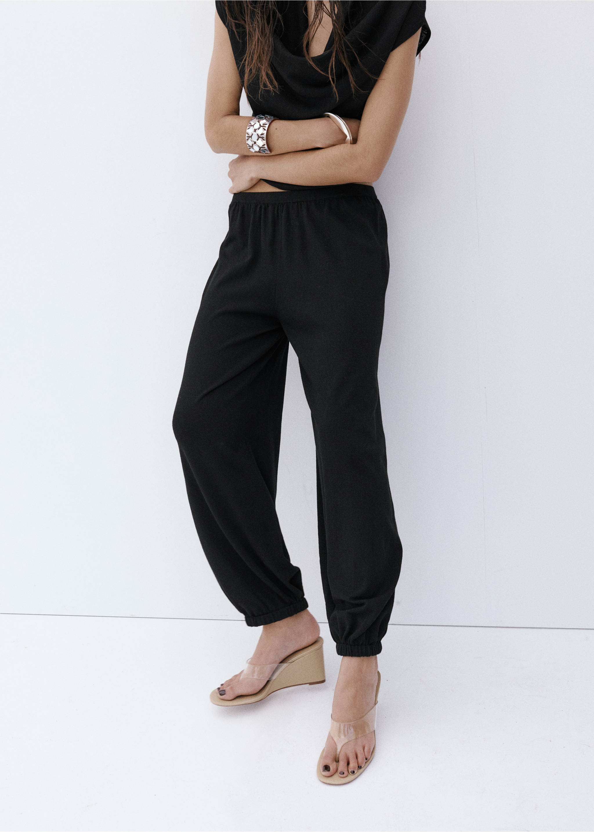 Mid-rise harem pants - Medium plane, Black. Ref: 37071390-01.