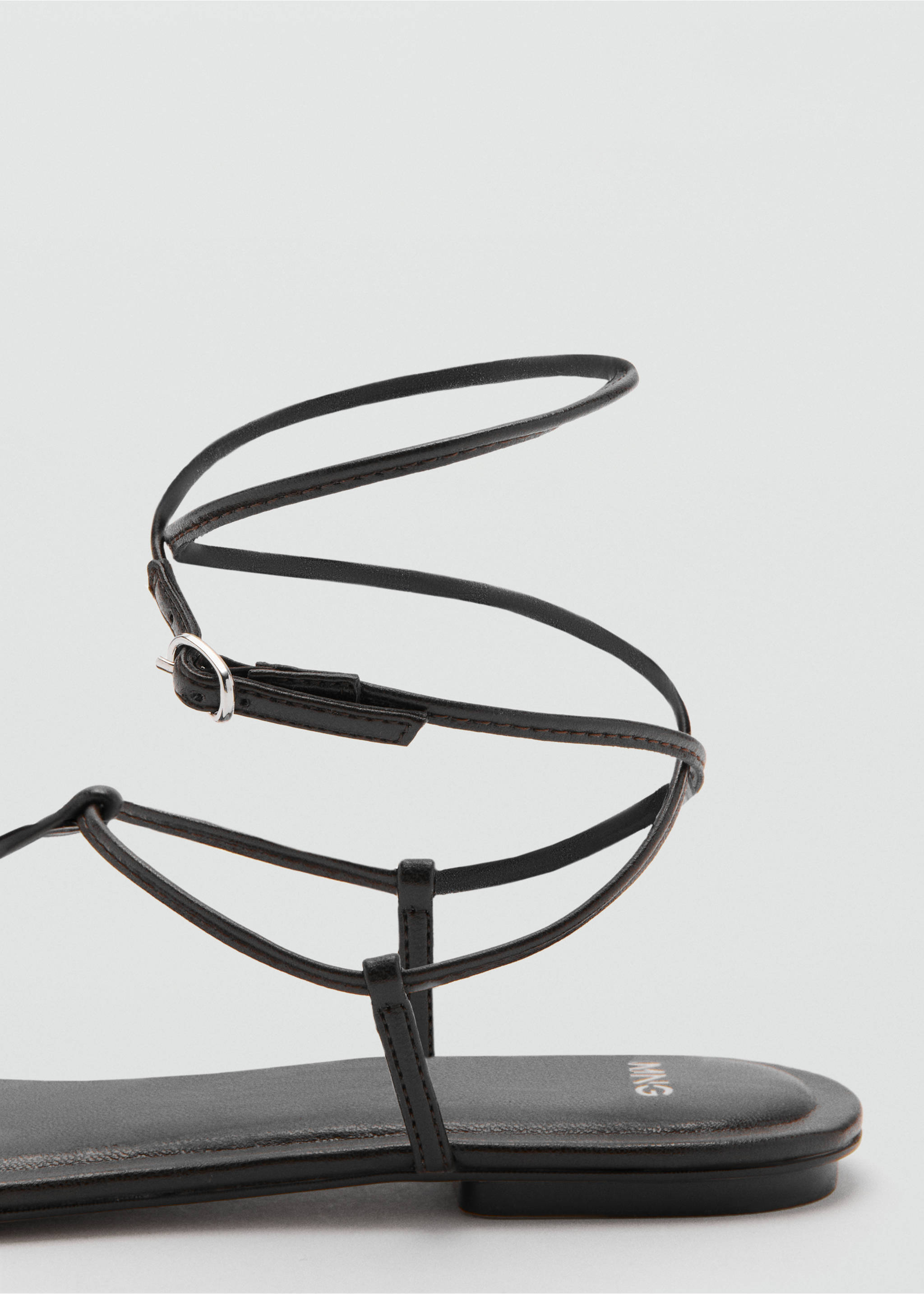 Flat strappy sandal - Details of the article 1, Chocolate. Ref: 37071393-00.