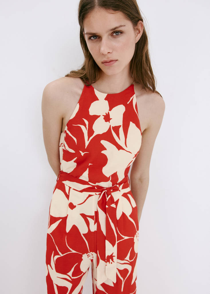 Floral print jumpsuit with belt — Red