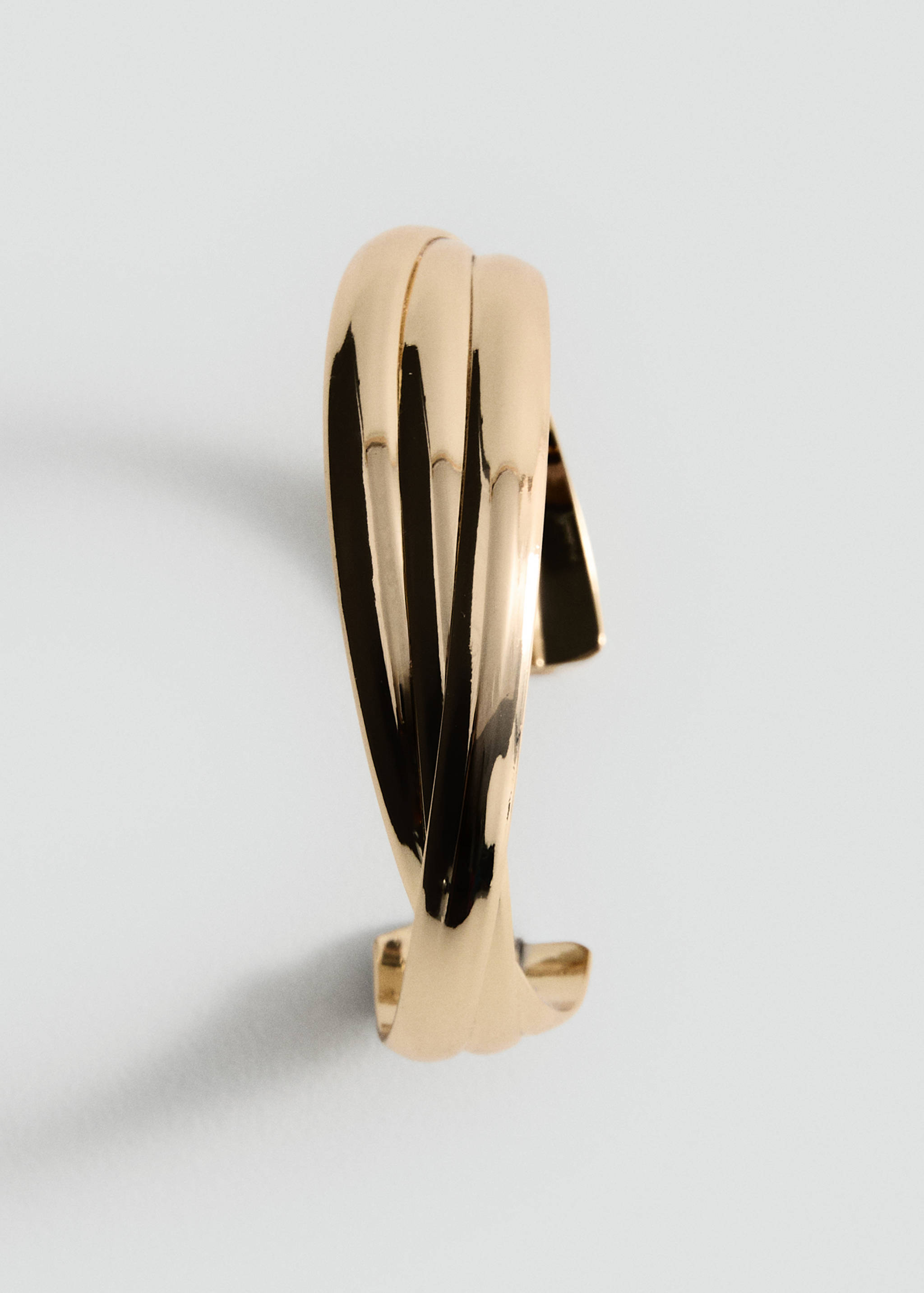 Rigid bracelet with relief - Details of the article 1