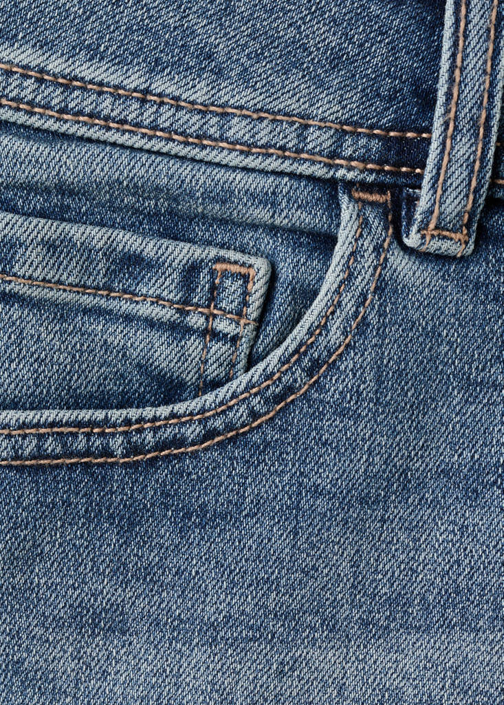 Relaxed shorts with contrast stitching — Medium Vintage Blue