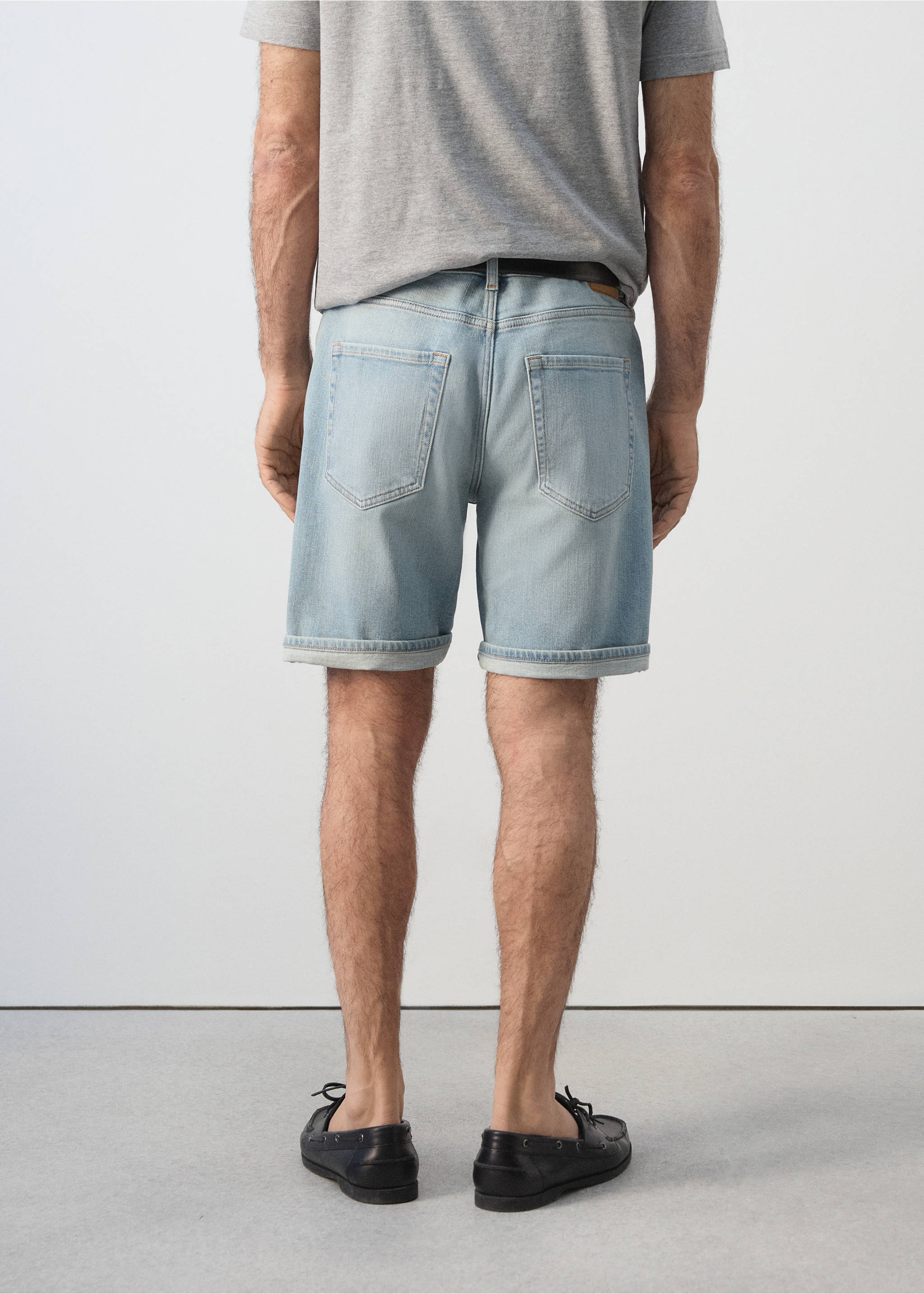 Slim-fit denim bermuda shorts - Reverse of the article, Light Blue. Ref: 37071411-00.