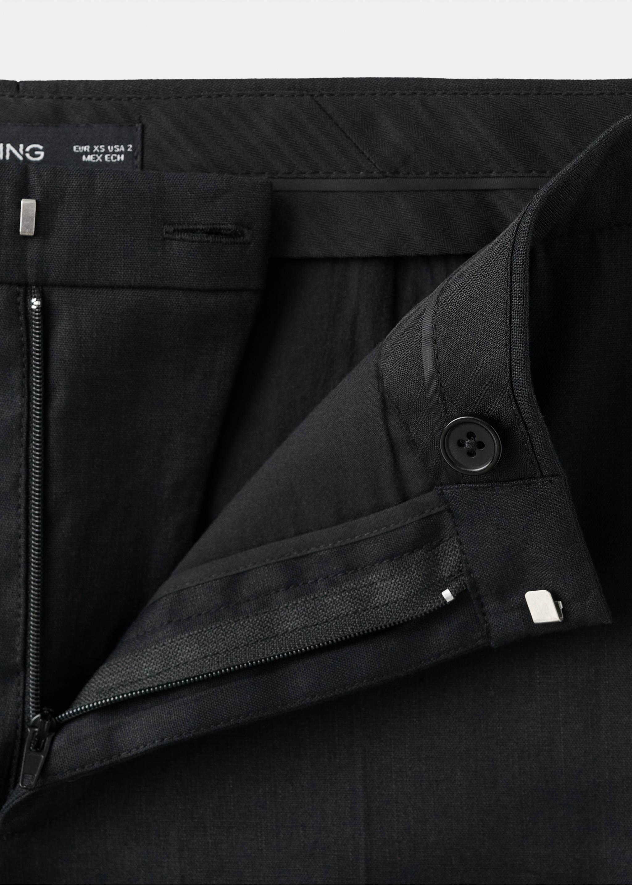 Linen capri trousers - Details of the article 0, Black. Ref: 37071415-00.