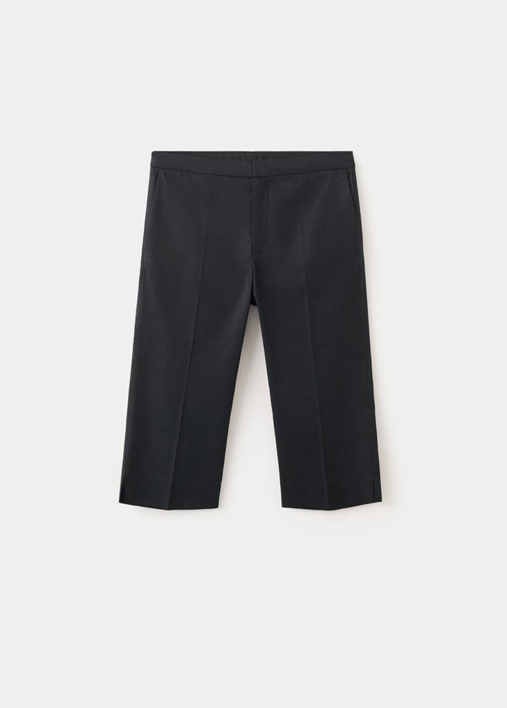 Linen capri trousers — Black