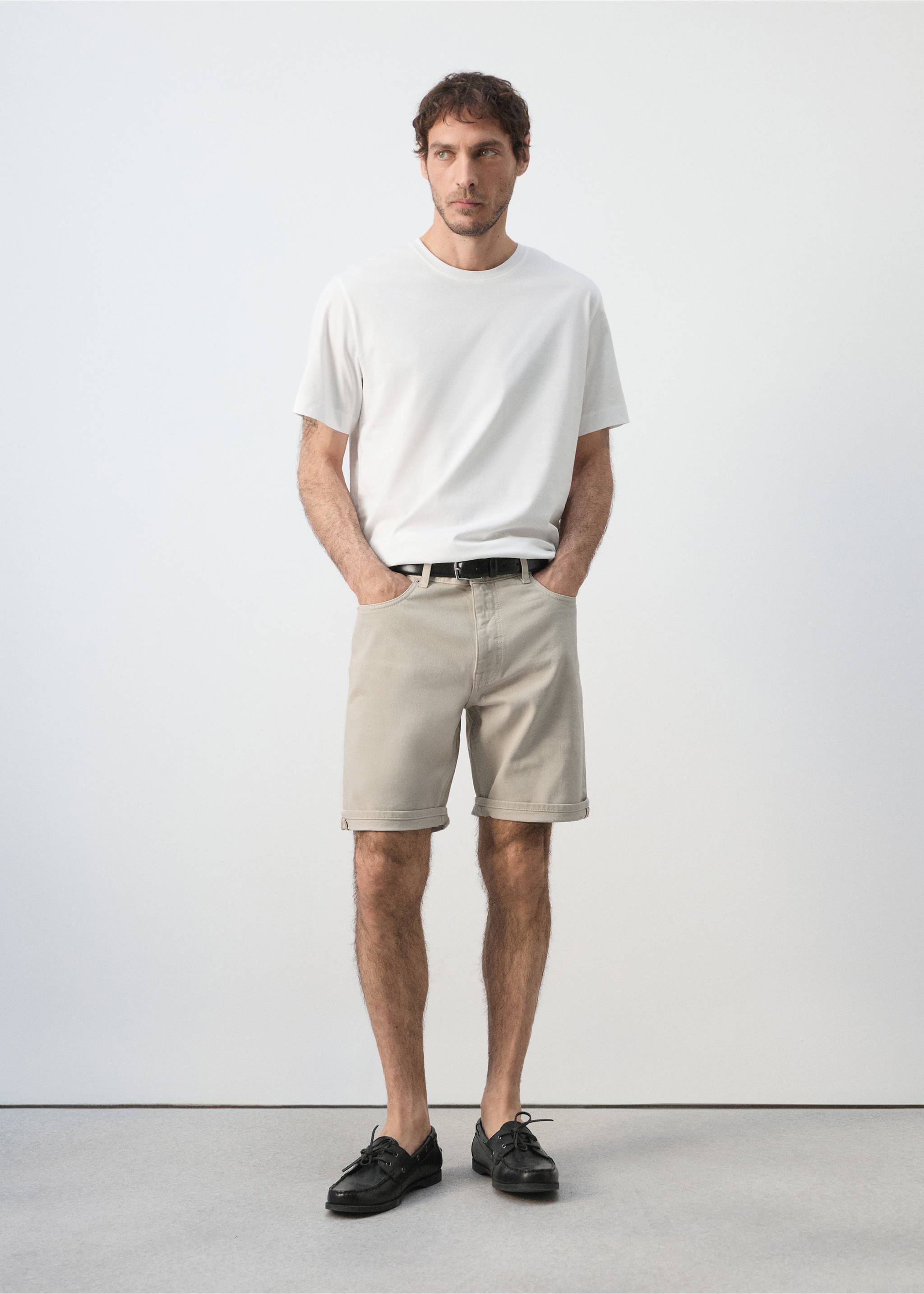 Bermuda en jean slim fit - Plan général, Beige. Ref: 37071418-00.