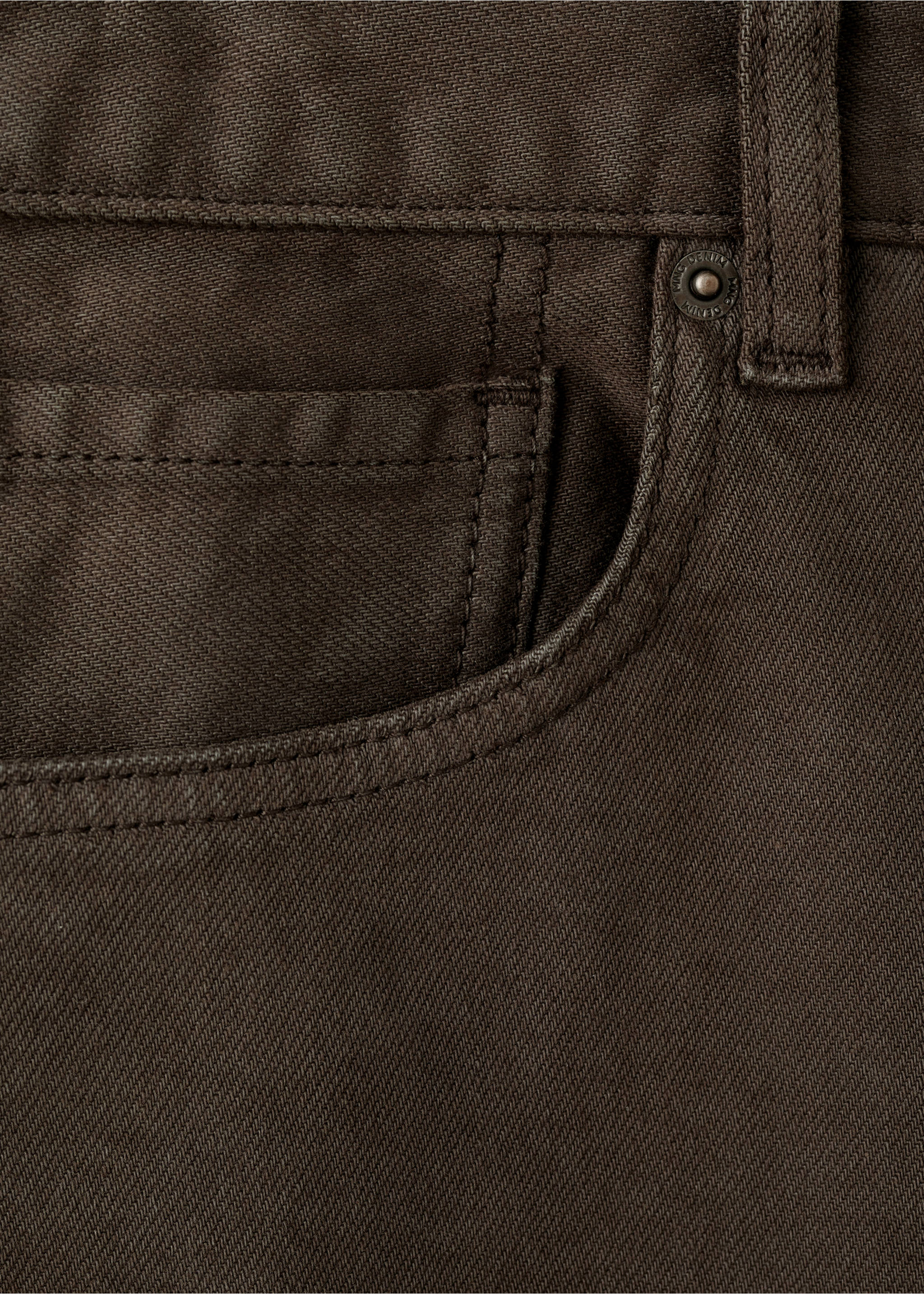 Bermuda en jean slim fit - Détail de l'article 0, Chocolat. Ref: 37071418-00.