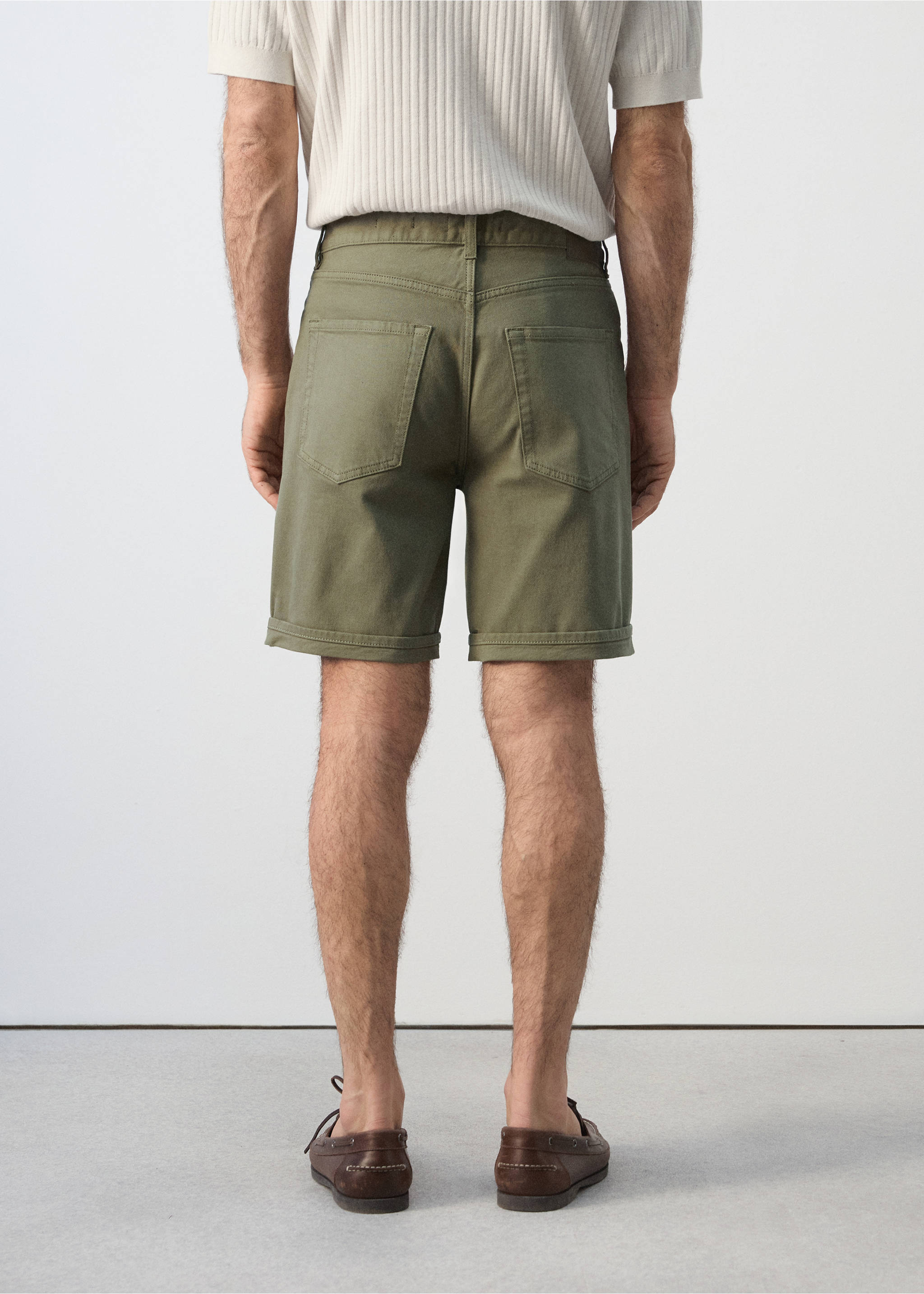 Bermudas vaqueras slim fit - Reverso del artículo, Khaki. Ref: 37071418-00.