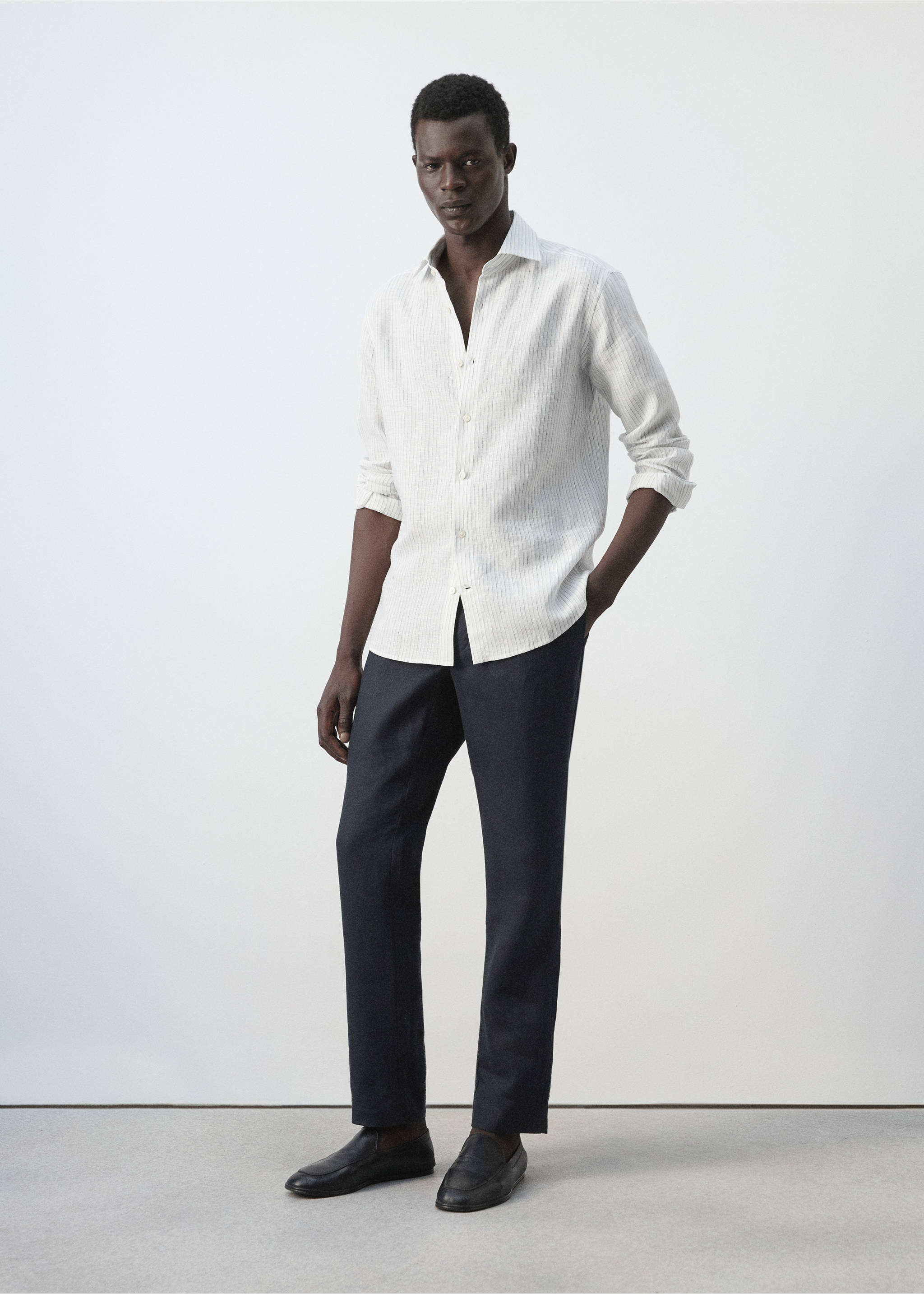 100% linen slim-fit shirt - General plane, Sky Blue. Ref: 37071424-00.