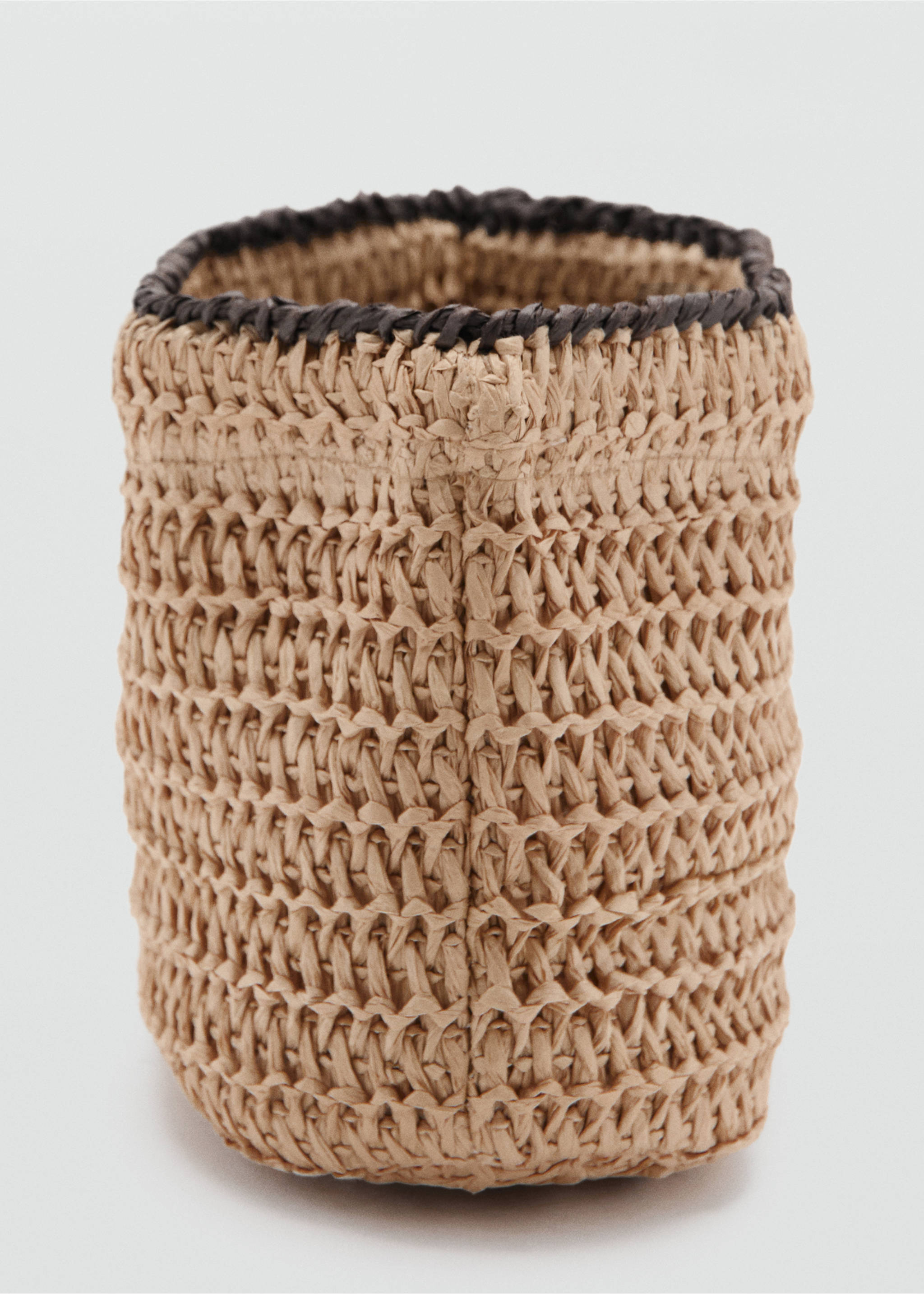 Pochette fibres naturelles - Détail de l'article 2, Beige. Ref: 37071427-00.