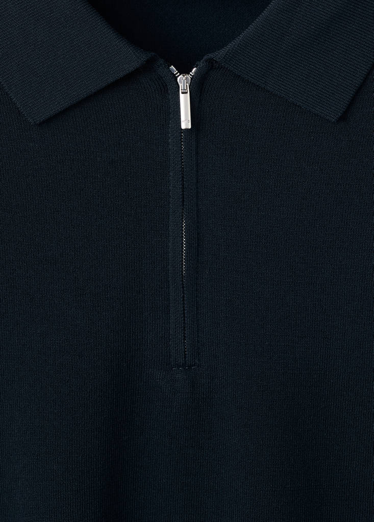 Knitted polo shirt with zip — Navy