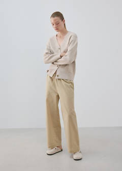 V-neck knitted cardigan — Light/Pastel Grey 2