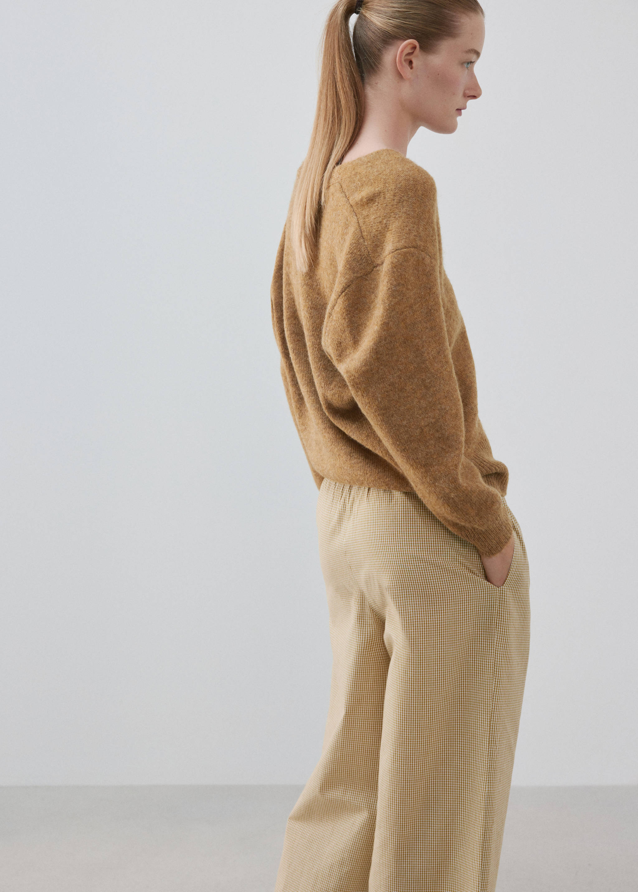 V-neck knitted cardigan - Reverse of the article