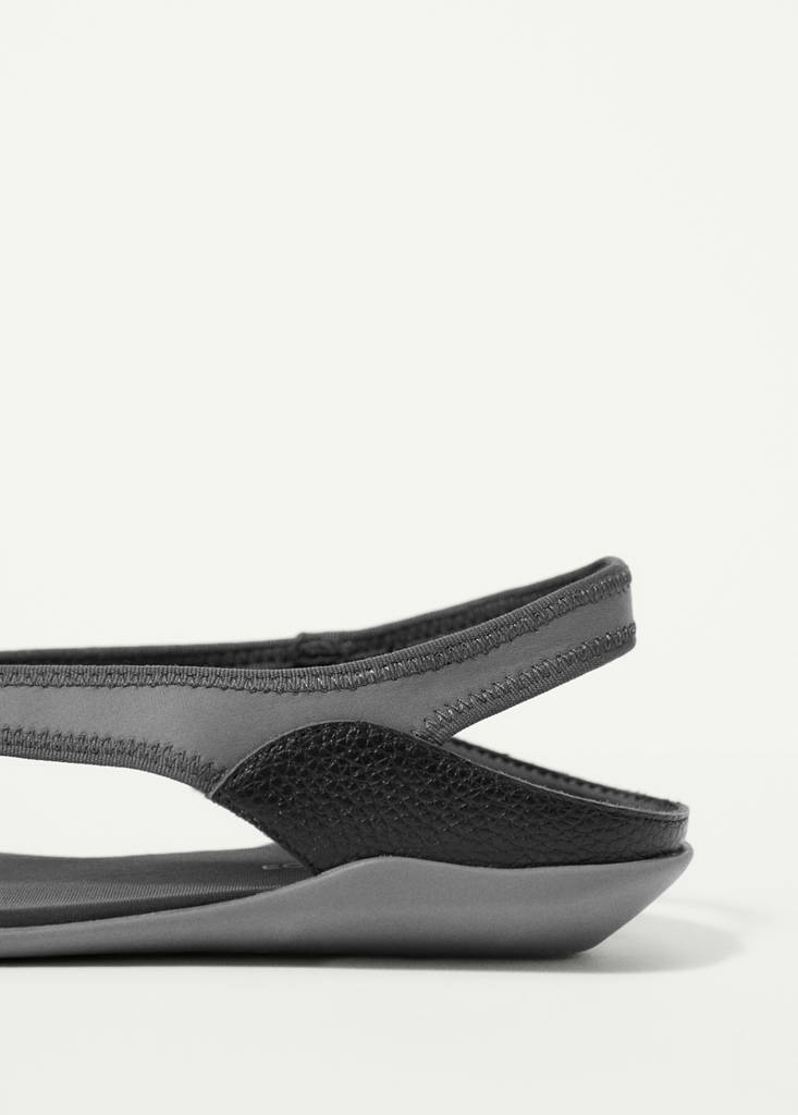 Neoprene strap sandal — Grey
