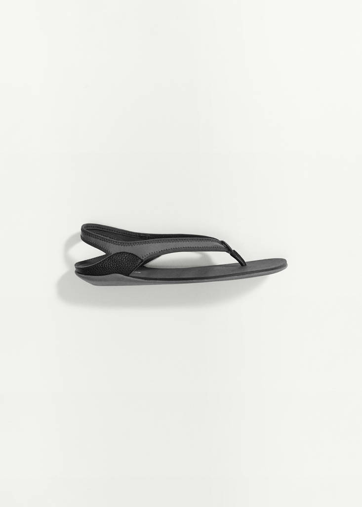 Neoprene strap sandal — Grey