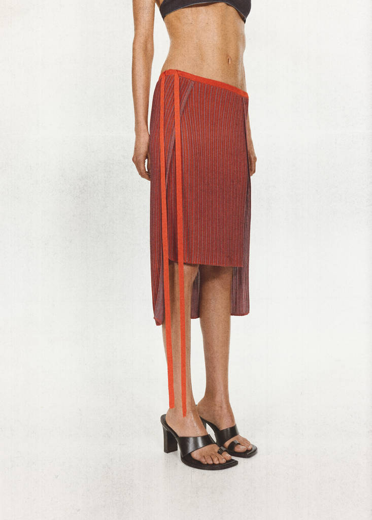 Ribbed layered skirt — Red