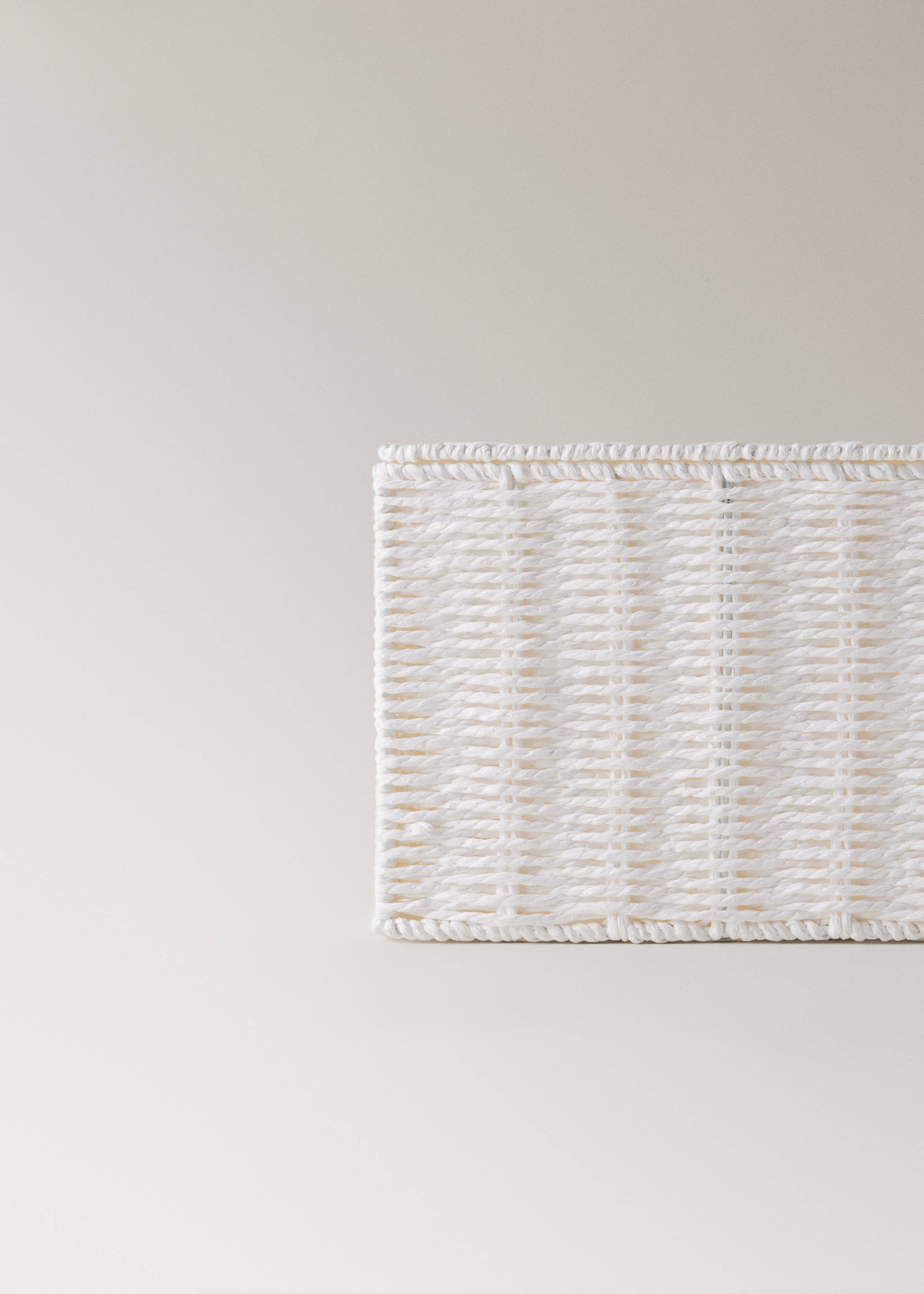 Medium-sized braided paper box - Details of the article 2