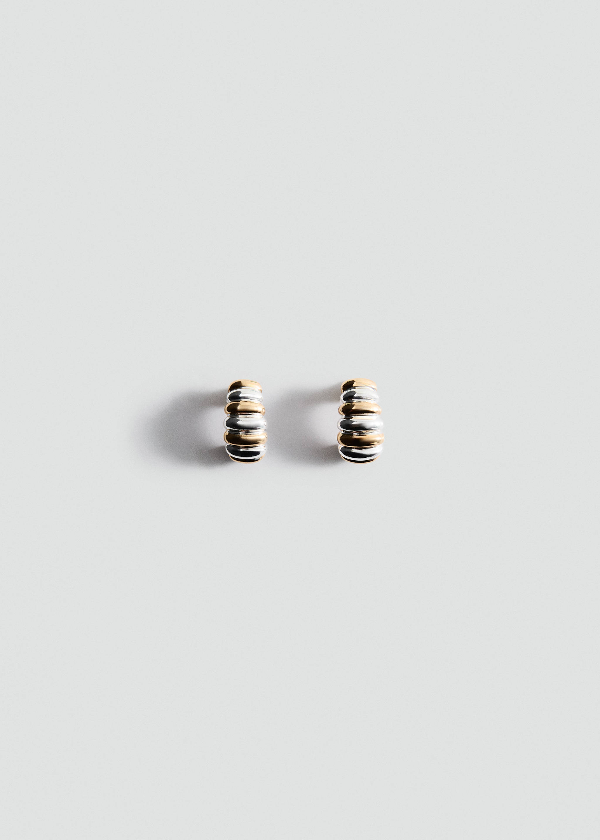Two-tone earrings - Article without model