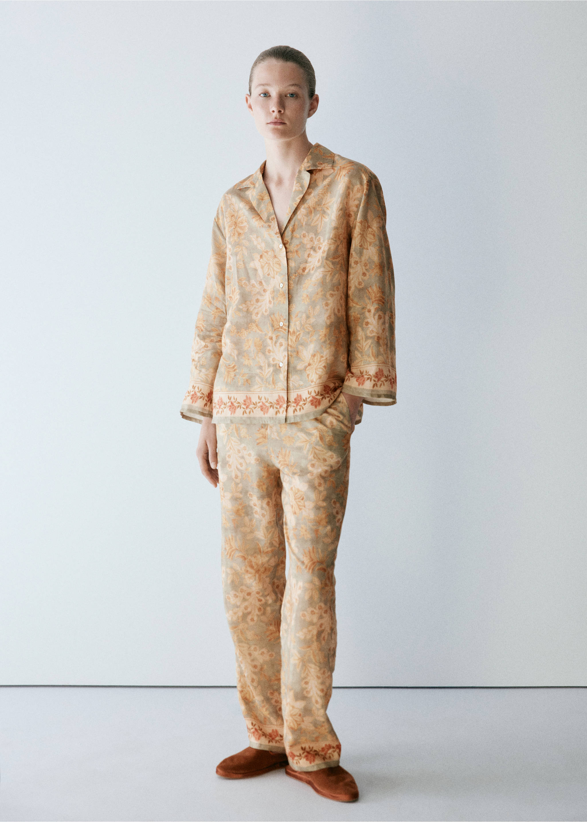Floral print trousers - General plane, Green. Ref: 37071461-00.