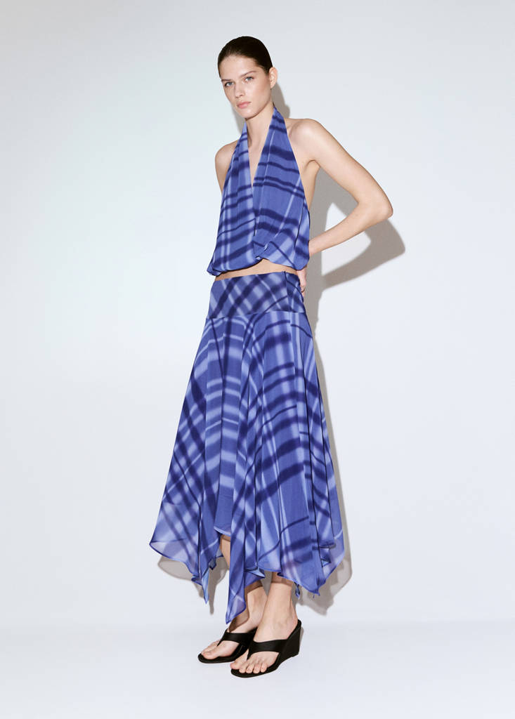Long flared skirt — Blue