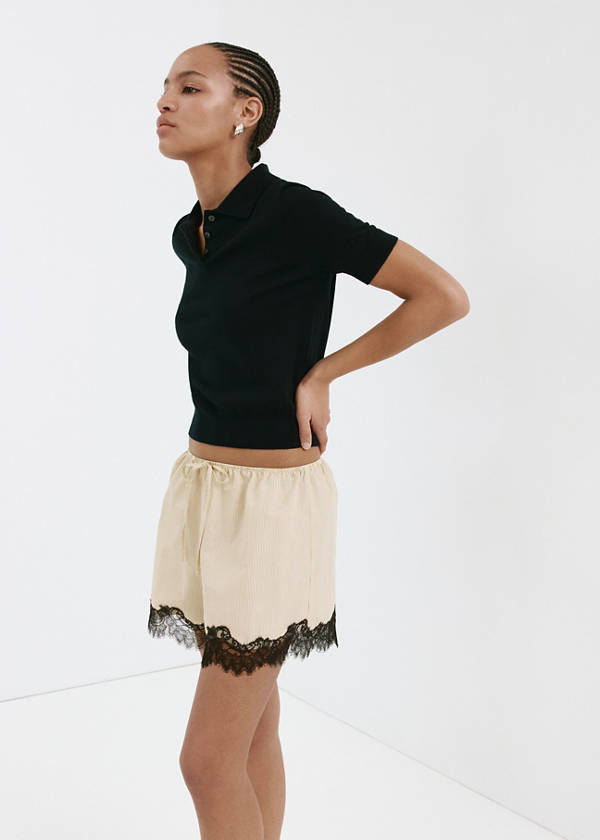 Striped lace shorts — Pastel Yellow