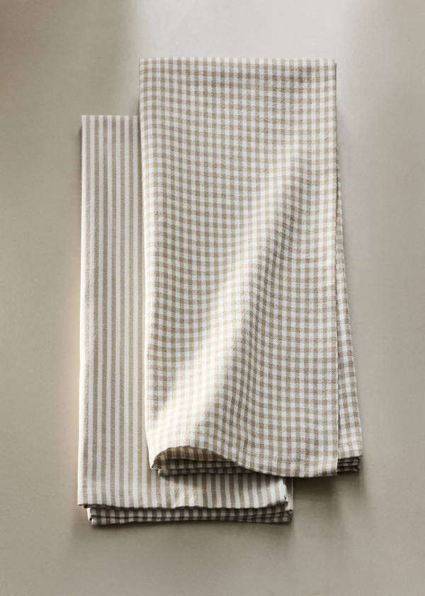 Check and stripe-print kitchen towels — Light/Pastel Brown