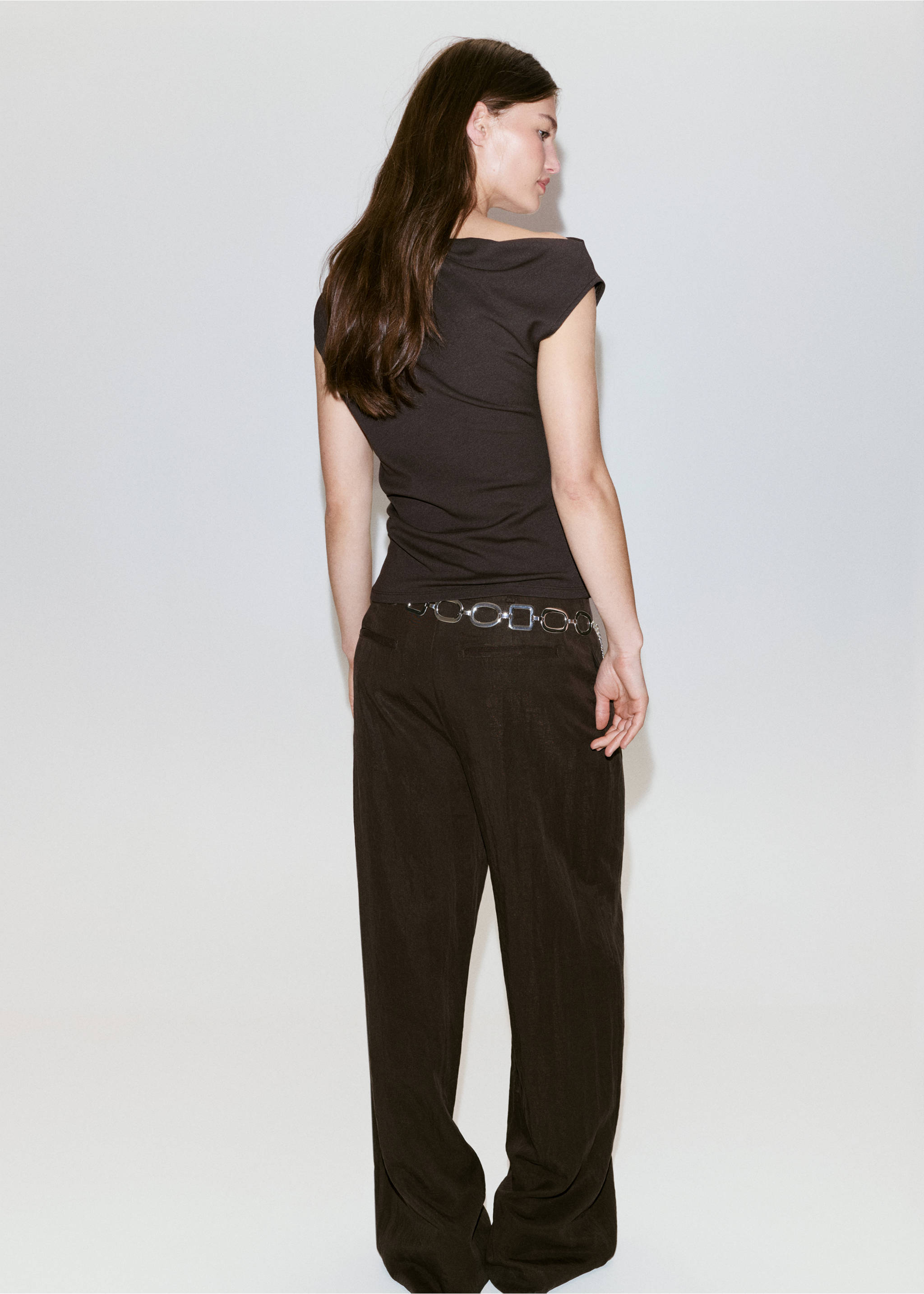 T-shirt asymétrique froncé - Verso de l’article, Chocolat. Ref: 37071483-00.