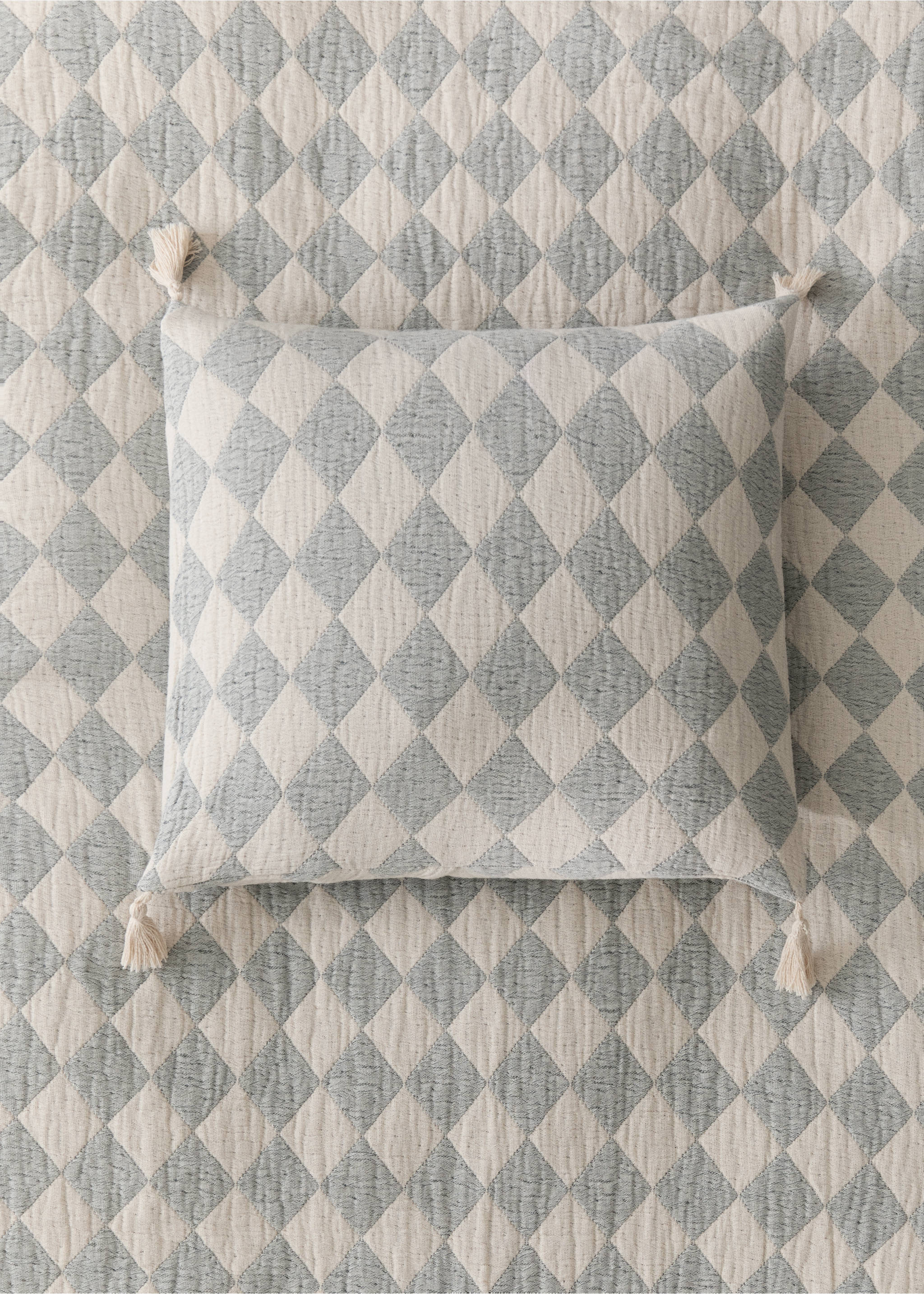 Bicolour diamond jacquard cushion cover 40x40cm - General plane, Prussian Blue. Ref: 37071486-00.