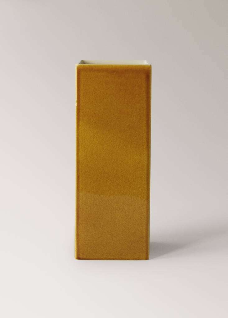 Small 100% ceramic vase — Ochre