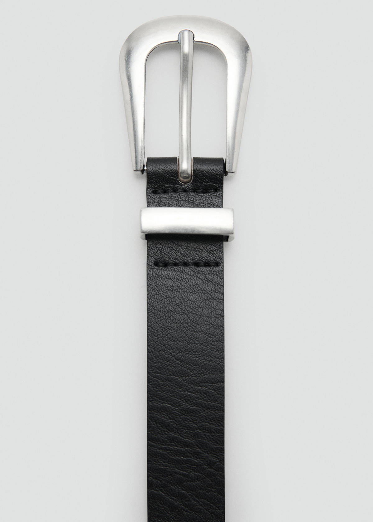 Leather belt with metal detail — Black