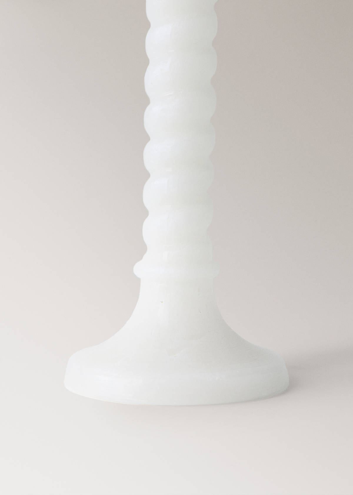 Decorative candelabra candle — Ecru