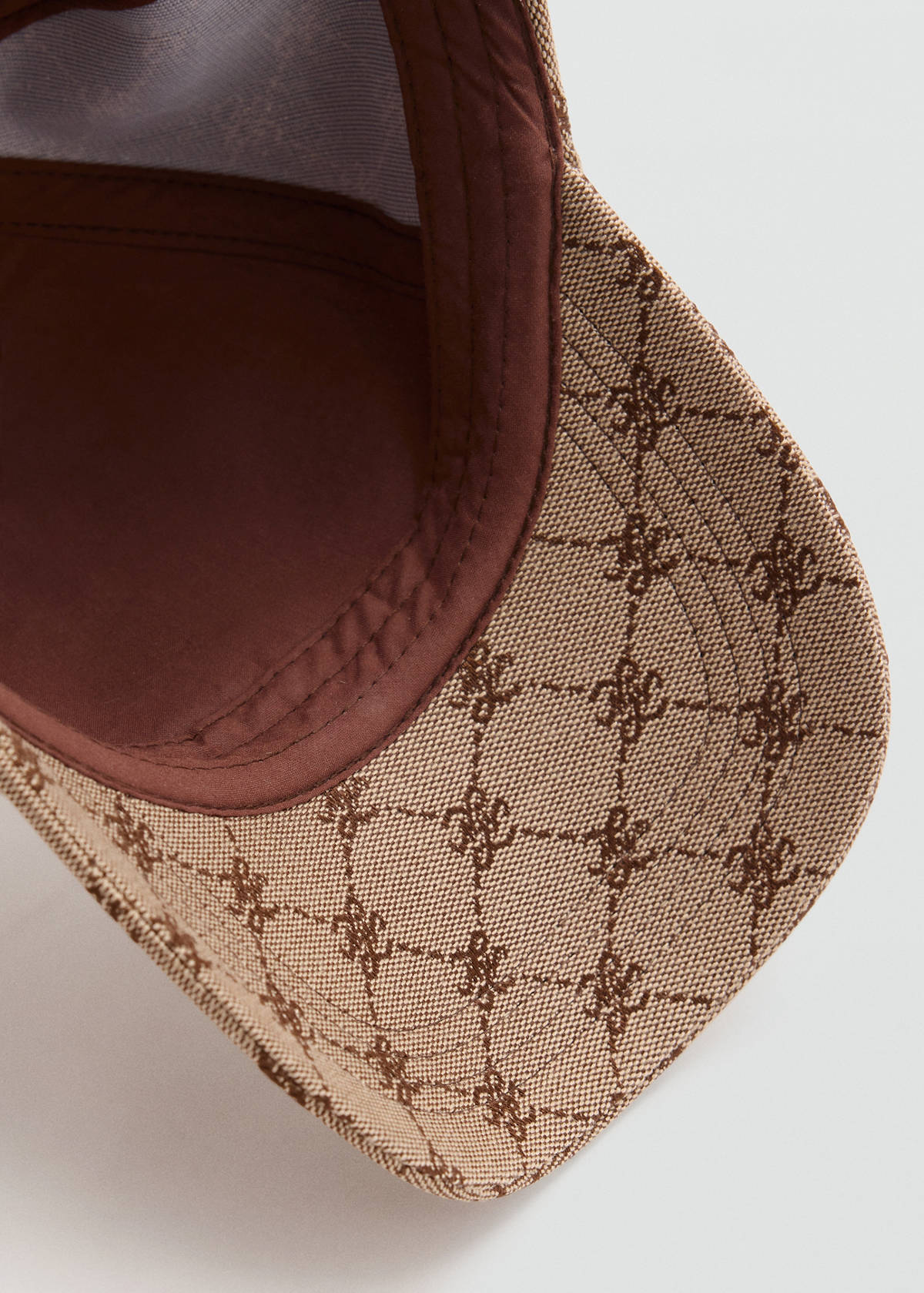 Cap with printed logo — Beige