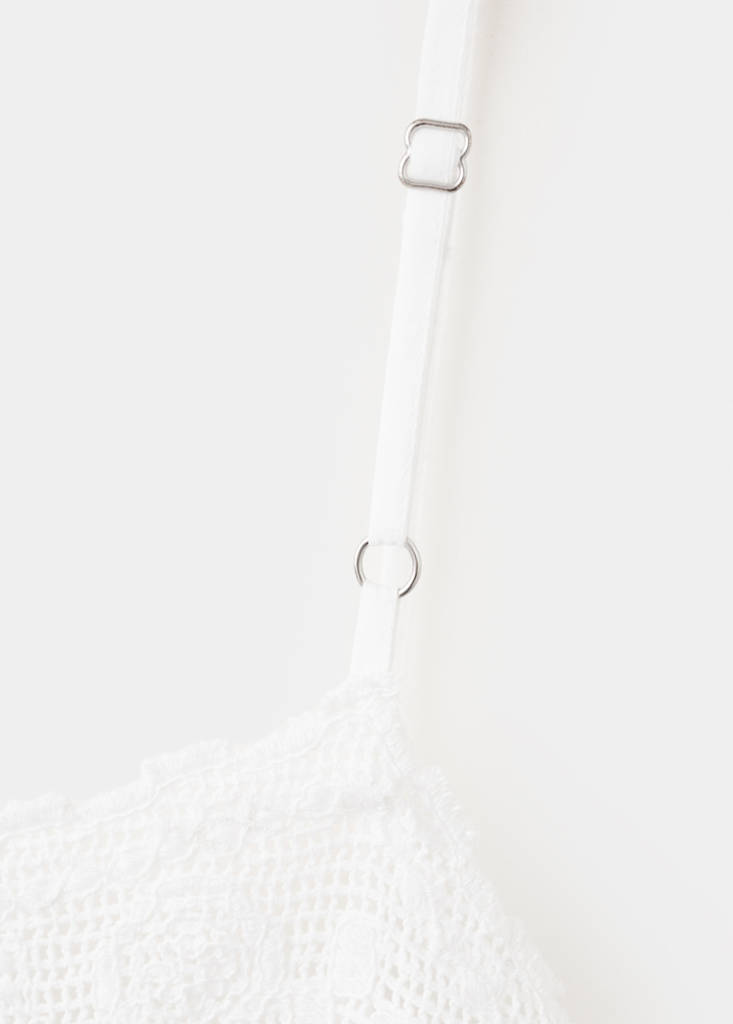 Scalloped hem crochet dress — White