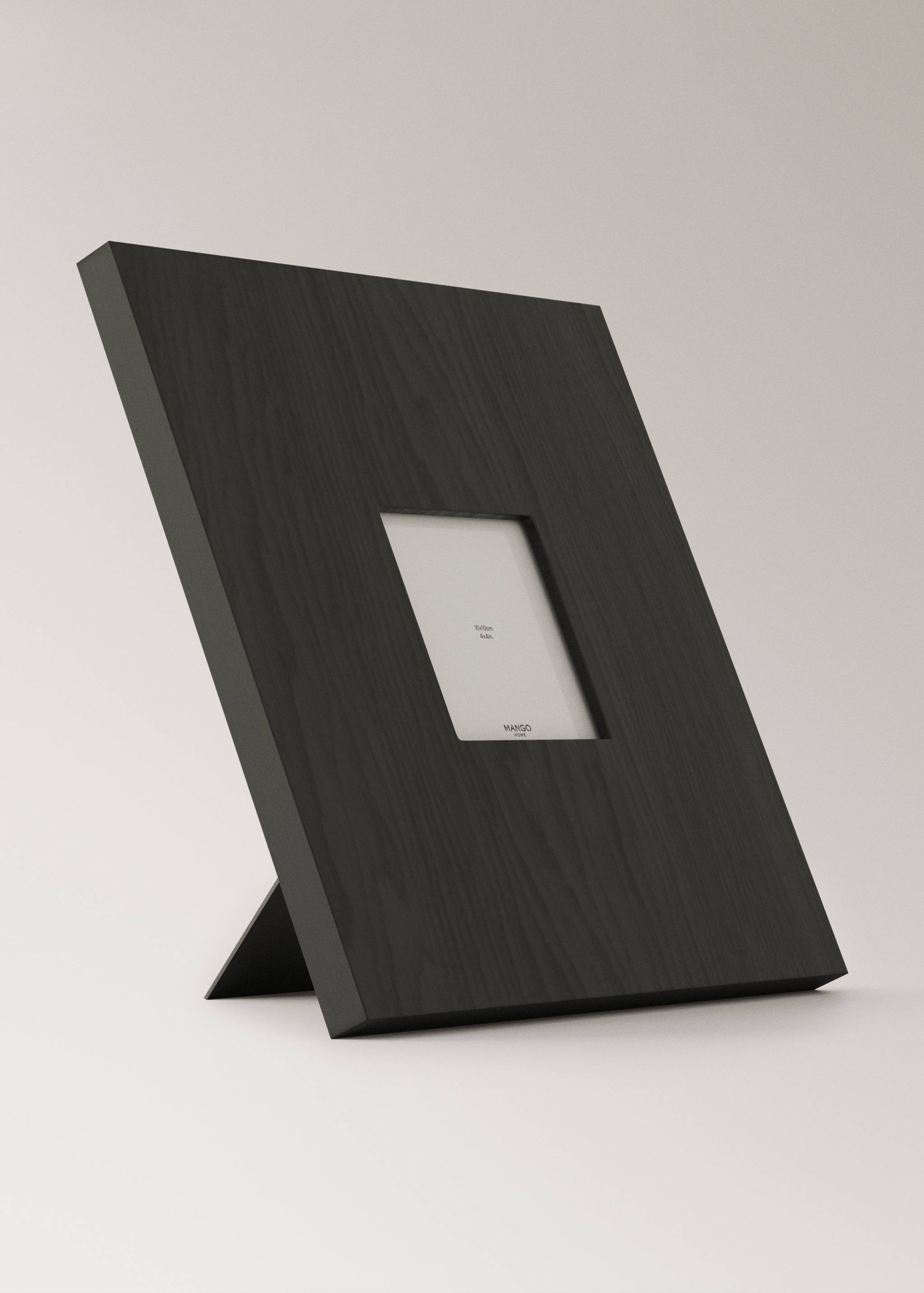 Wooden photo frame - Details of the article 1