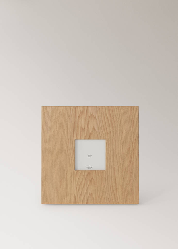 Medium wooden photo frame — Brown