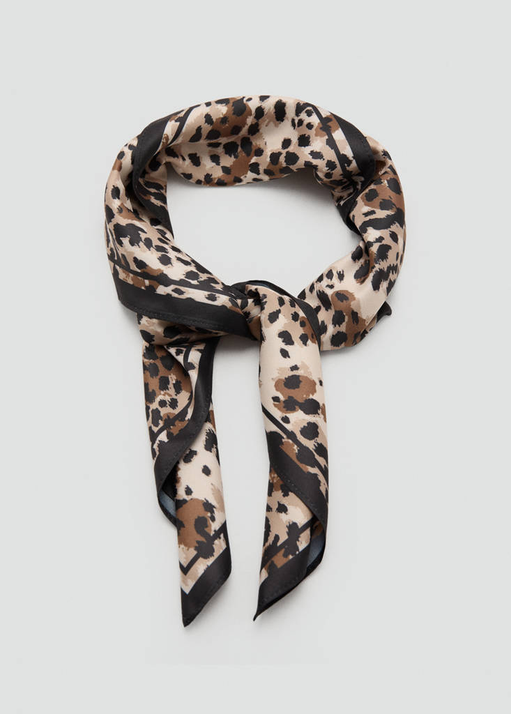 Leopard printed scarf — Brown