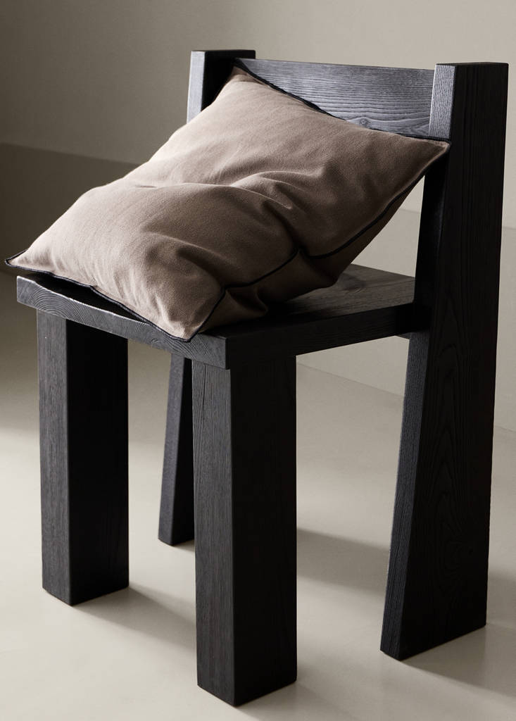 Linen cotton cushion cover with overlock tab 40x60 cm — Medium Brown