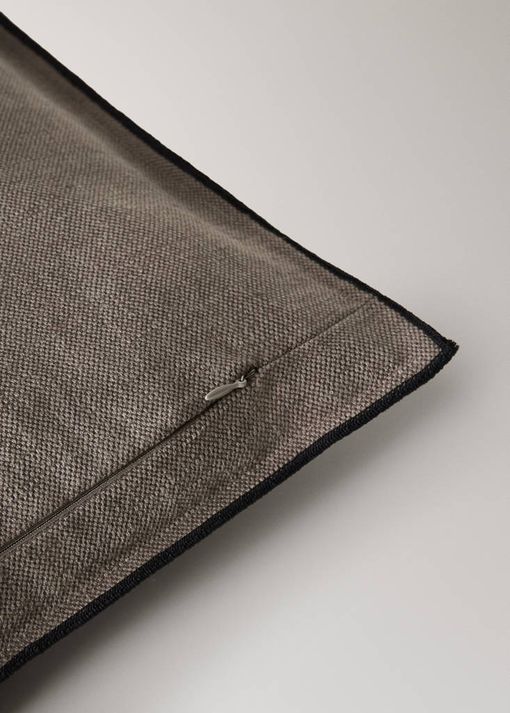 Linen cotton cushion cover with overlock tab 40x60 cm — Medium Brown