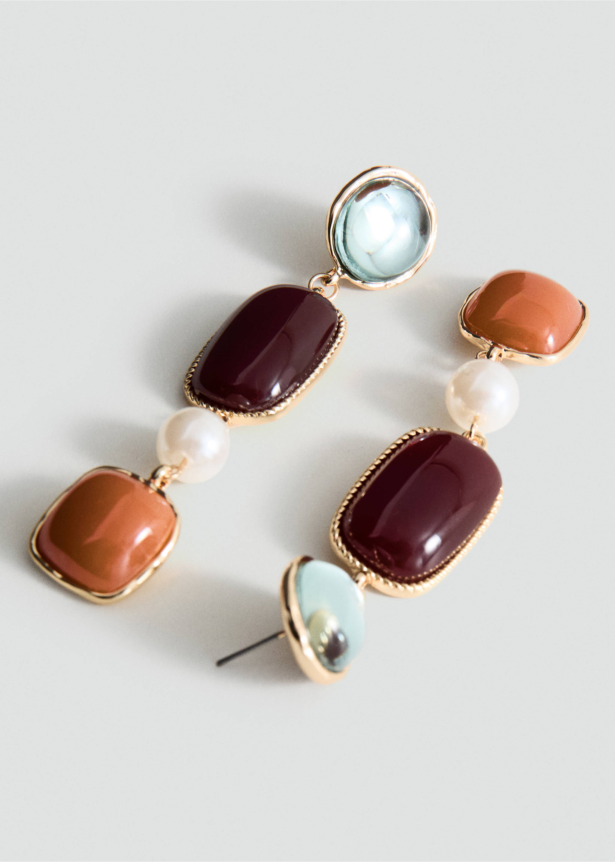 Boucles d'oreilles pendantes combinées - Plan moyen, Or. Ref: 37072545-00.