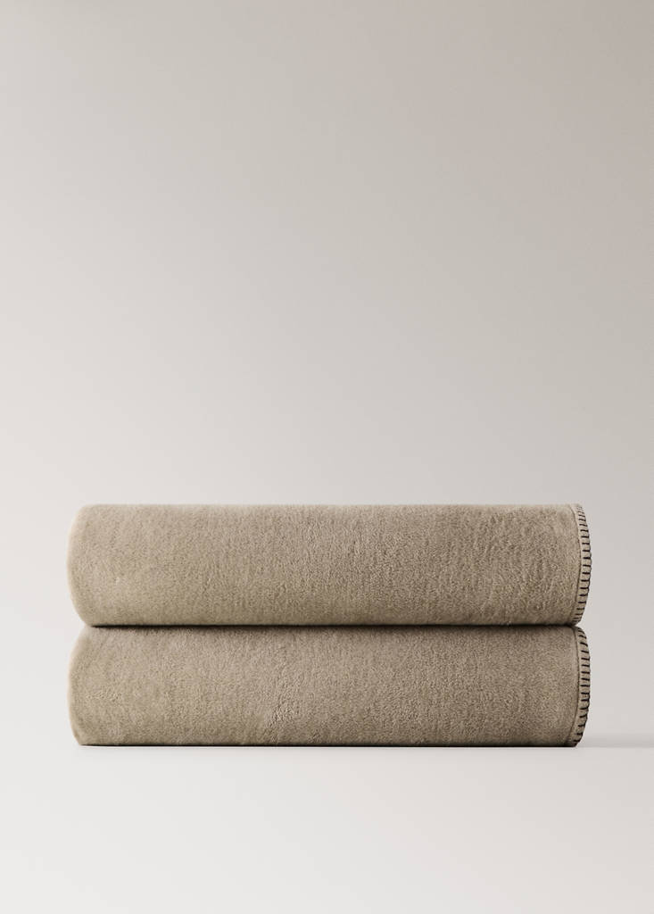 Two-tone cotton throws — Brown