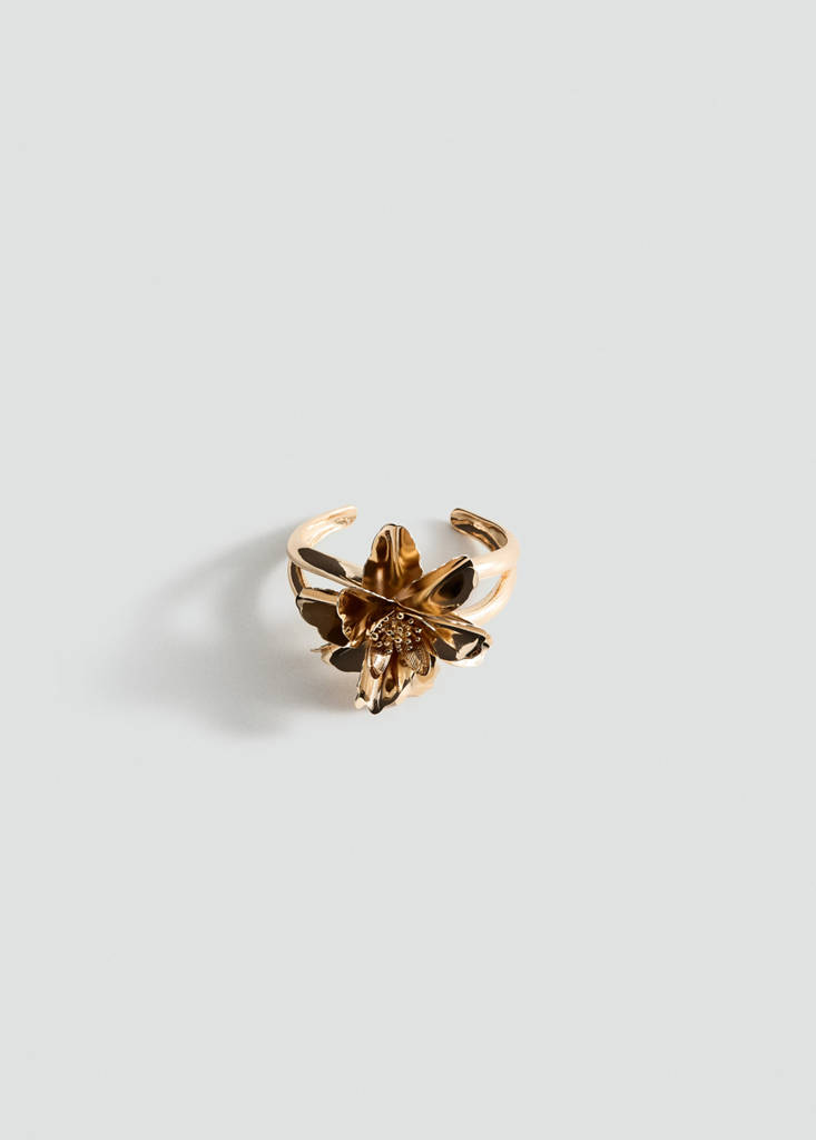 Floral bangle bracelet — Gold