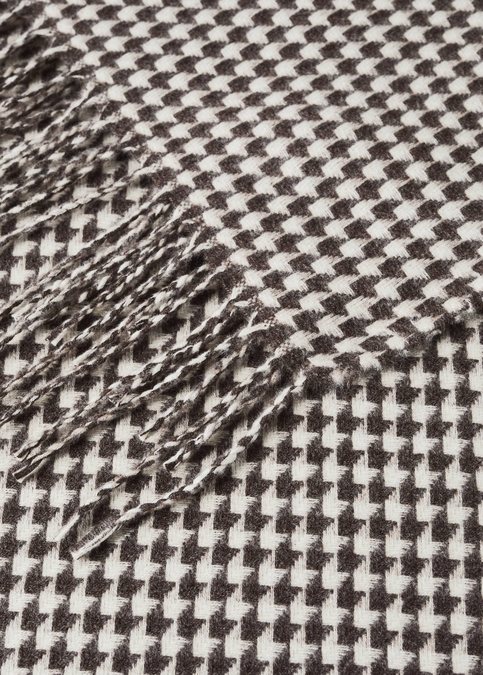Wool blanket with fringe detail - Details of the article 2
