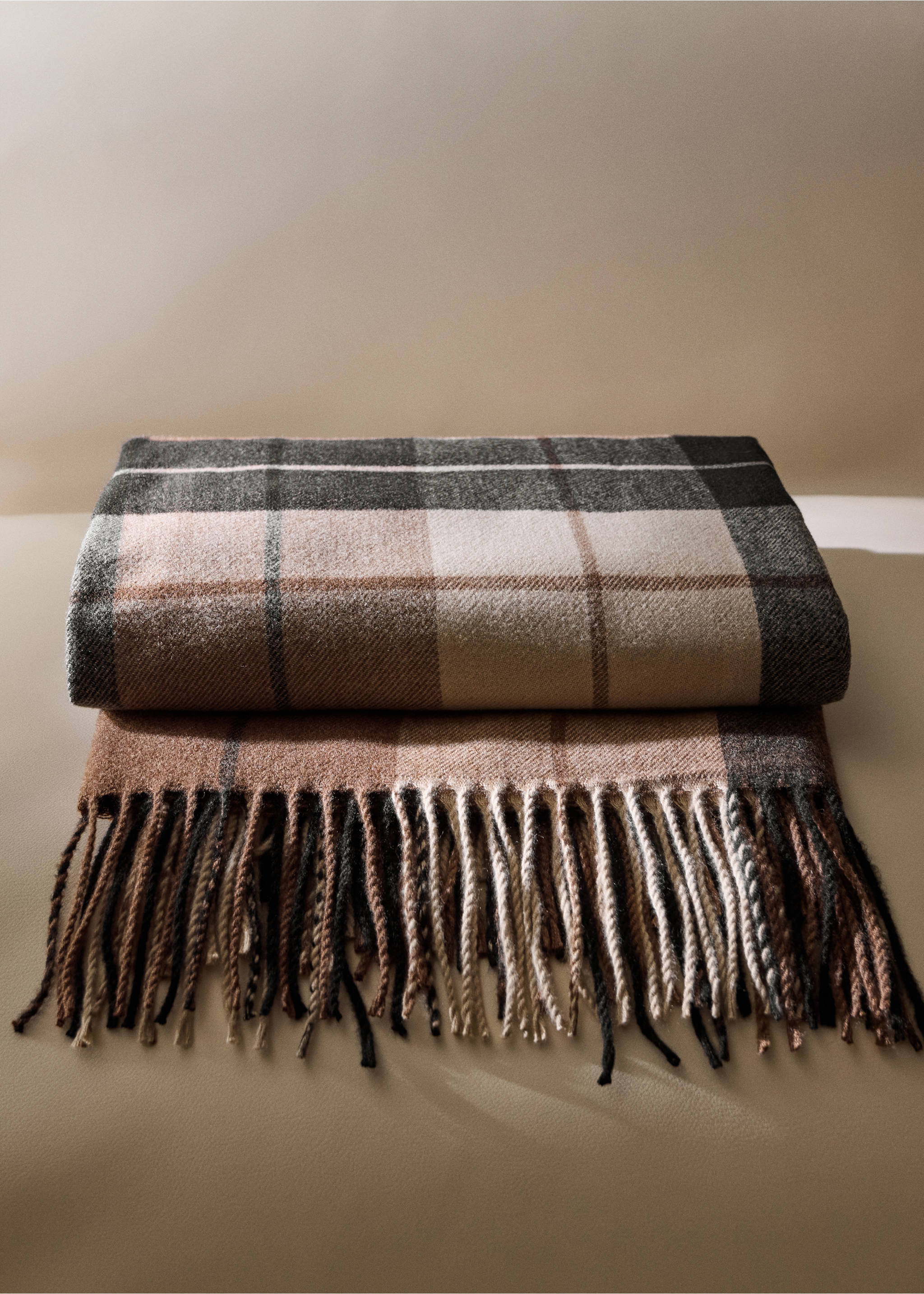 Wool blanket with fringe detail - General plane, Aqua Green. Ref: 37072550-00.