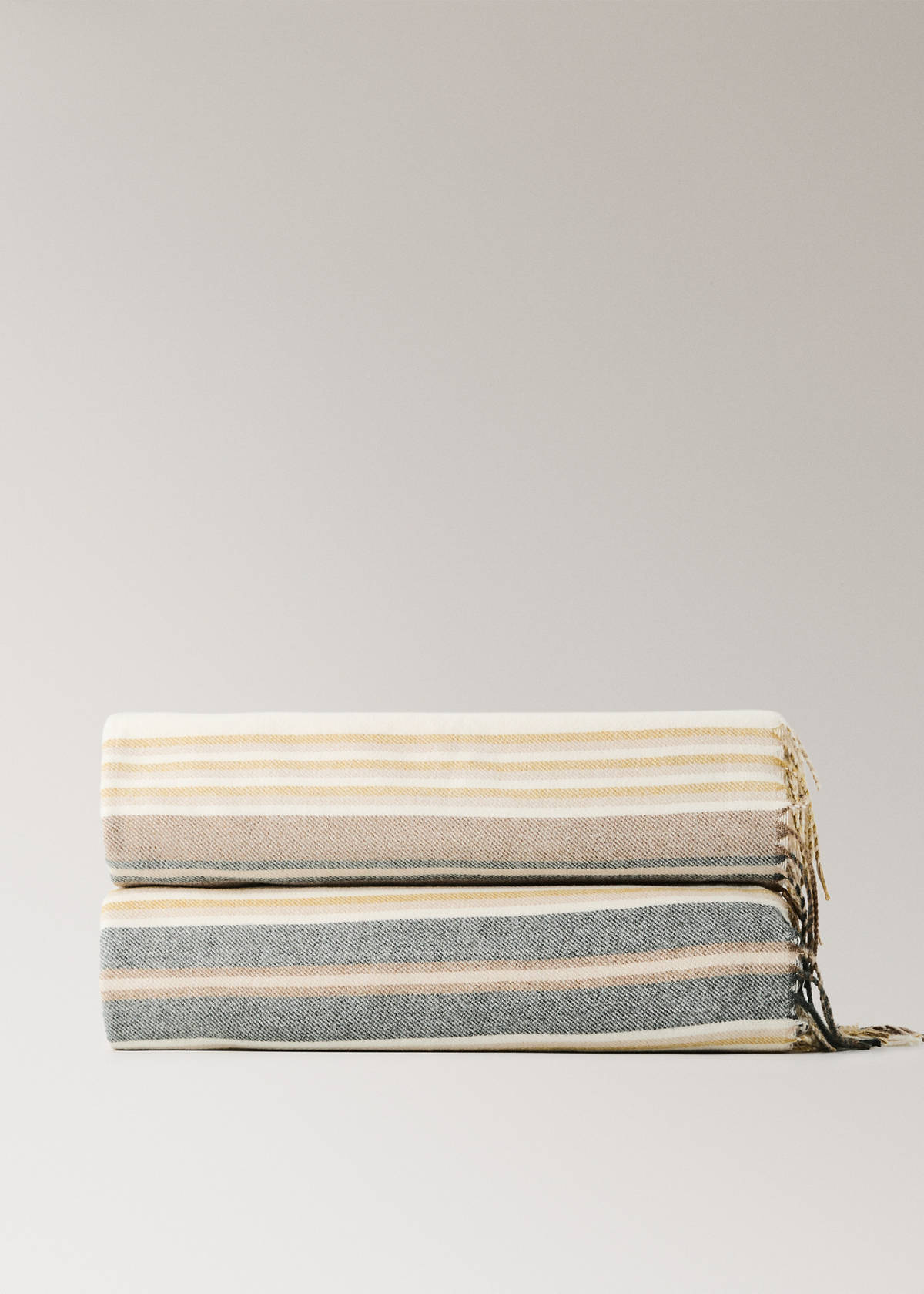 Soft check-pattern blanket — Aqua Green