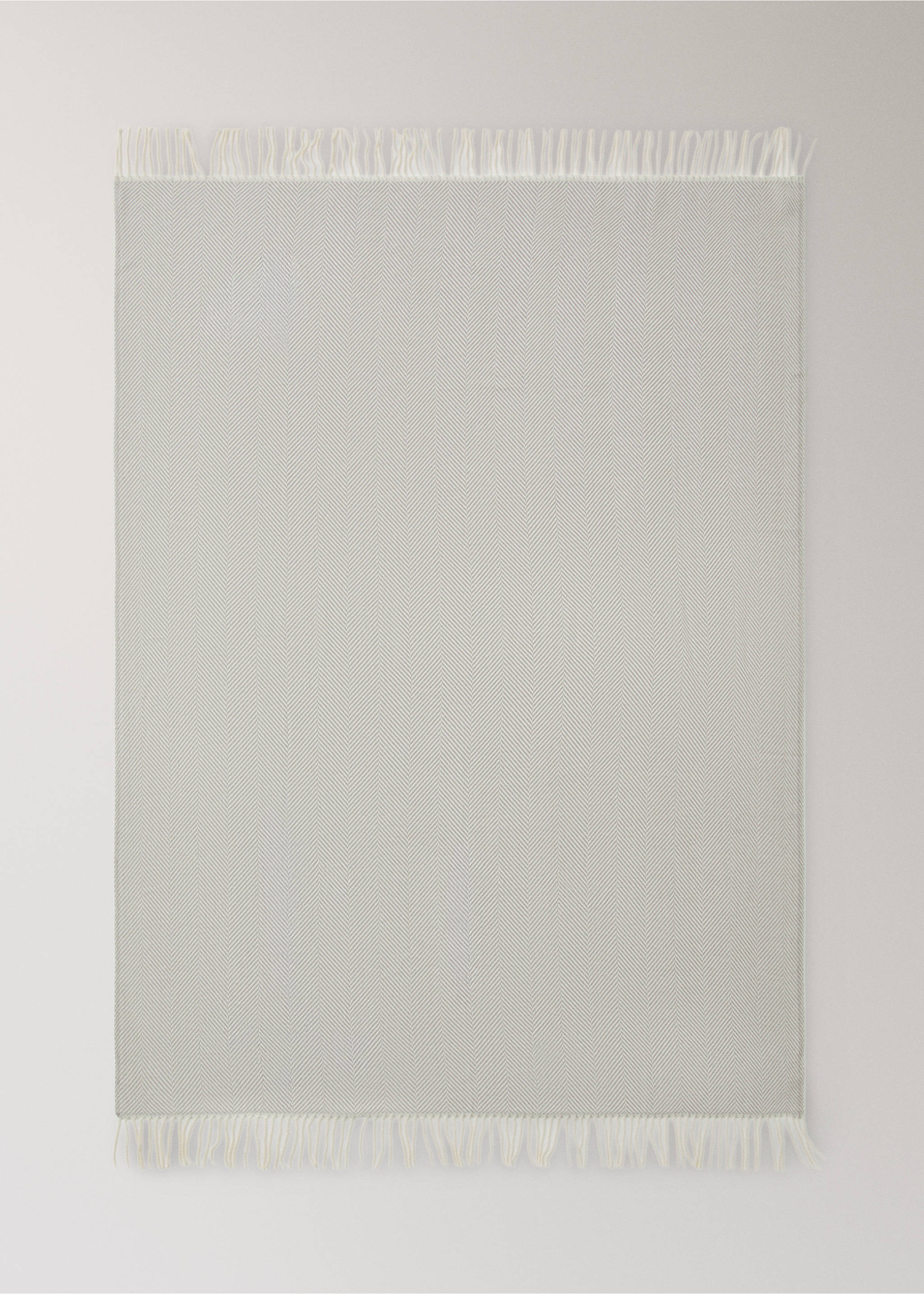 Wool blanket with fringe detail - Details of the article 3, Grey. Ref: 37072550-00.