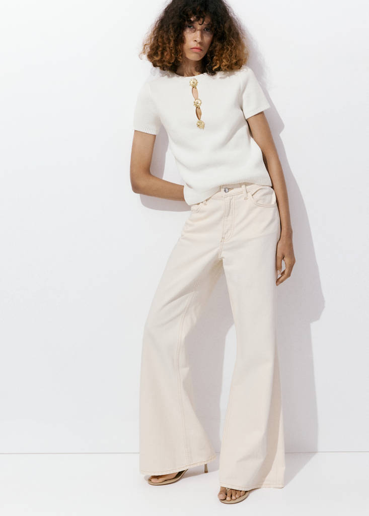 Jumper with metallic detail openings — Ecru