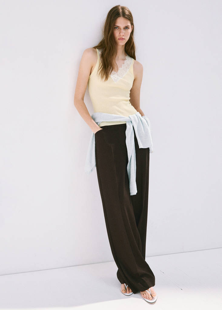 Lace lyocell top — Pastel Yellow